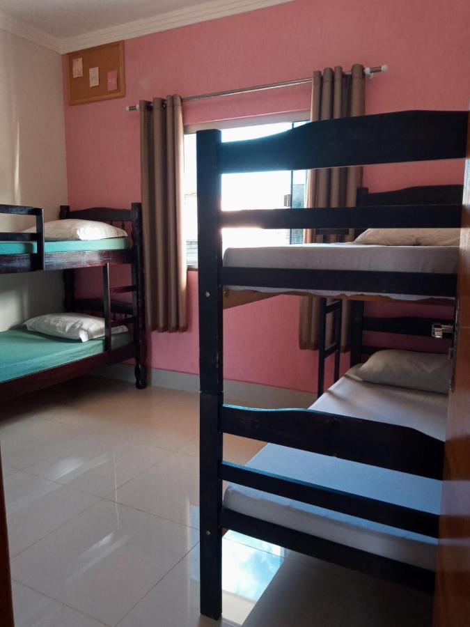 Sobrado Em - Recanto Do Bosque Apartamento Goiânia